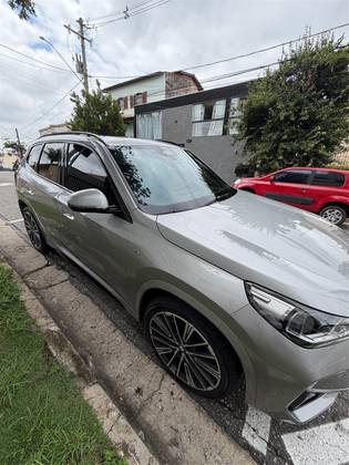 BMW X1 2.0 16V TURBO GASOLINA SDRIVE20I M SPORT STEPTRONIC BMW X1 2.0 16V TURBO GASOLINA SDRIVE20I M SPORT STEPTRONIC